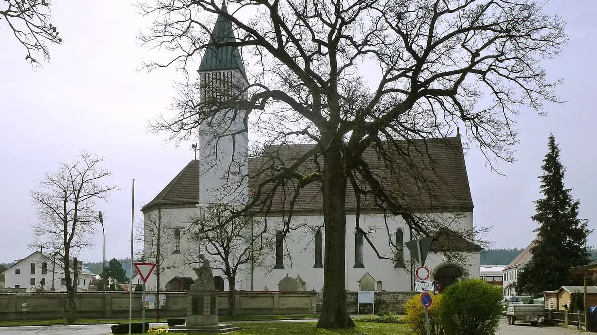 Pfarrkirche St. Johann Baptist in Emmering