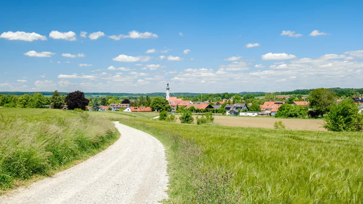 Uferansicht in Inning am Ammersee